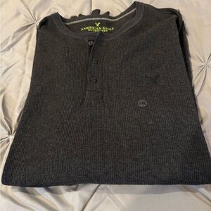 American Eagle Dark Gray Henley Shirt XXL